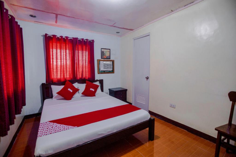 Bedroom 3, OYO 741 Sierra Travellers Inn, Tagaytay City