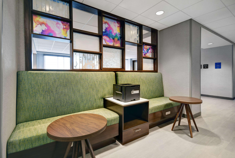 Public Area 3, Hampton Inn Cave City, KY, Barren