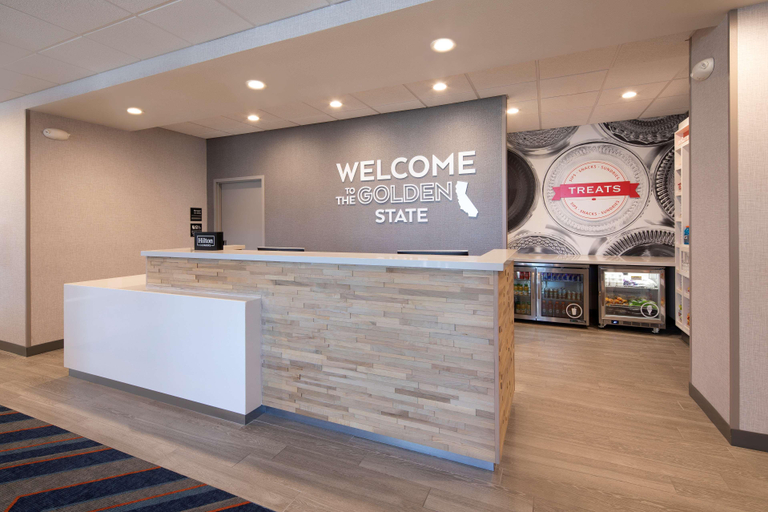 Public Area 2, Hampton Inn Santa Cruz West, CA, Santa Cruz