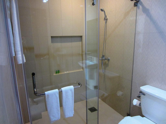 Bedroom 27