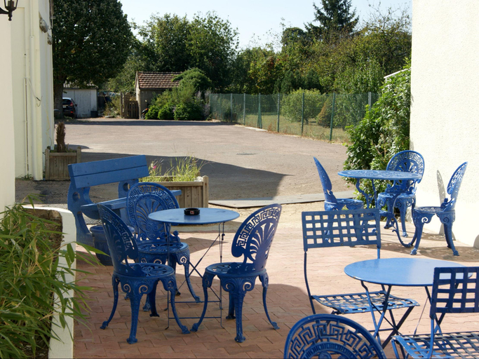 Public Area 2, Logis Hotel Au Relais Nivernais, Nièvre