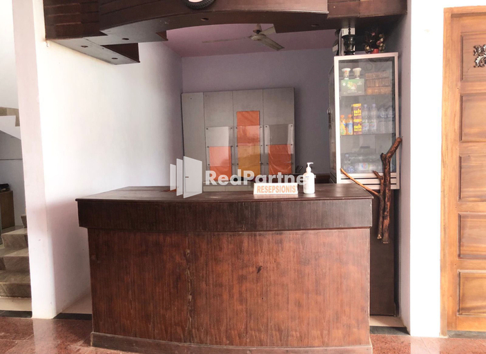 Public Area, Wisma Suci Syariah Polewali Mandar RedPartner, Polewali Mandar