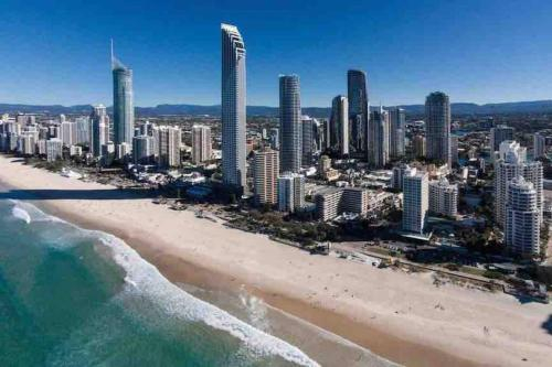 Ocean view luxury apartment at Circle on Cavill in heart of Surfers Paradise, Gold Coast