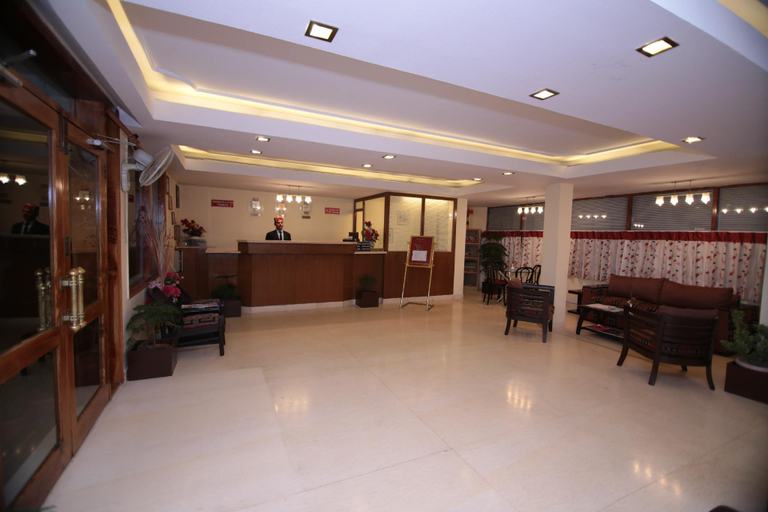 Public Area, De Vivendi Resorts, Kullu