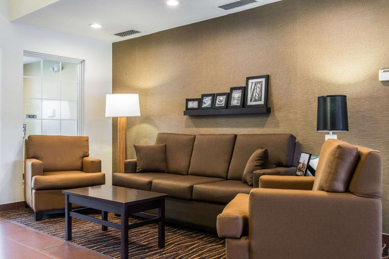 Public Area, Sleep Inn & Suites Pittsburgh Airport, Allegheny