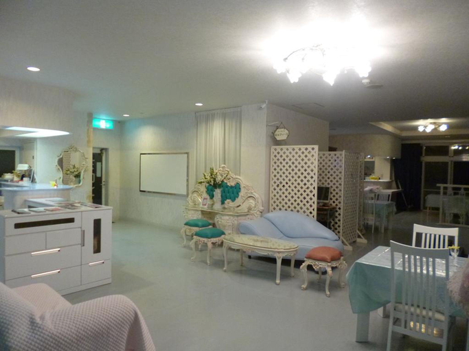 Others 5, Hotel Sha La La, Okinawa