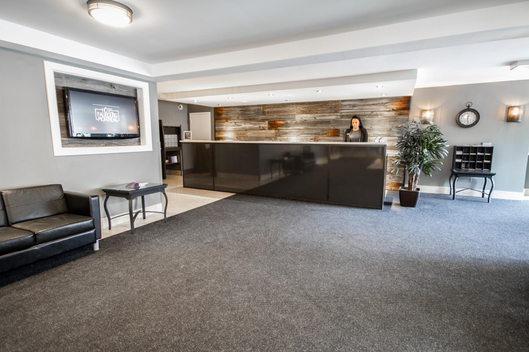 Public Area 2, Hotel Faubourg Montreal Centre Ville Downtown 183492, Montréal