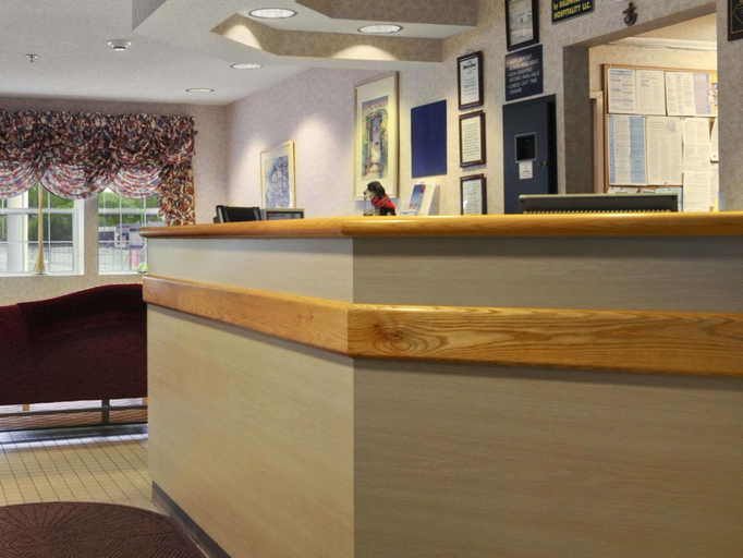 Public Area 2, Microtel Inn & Suites by Wyndham Baldwinsville/Syracuse, Onondaga