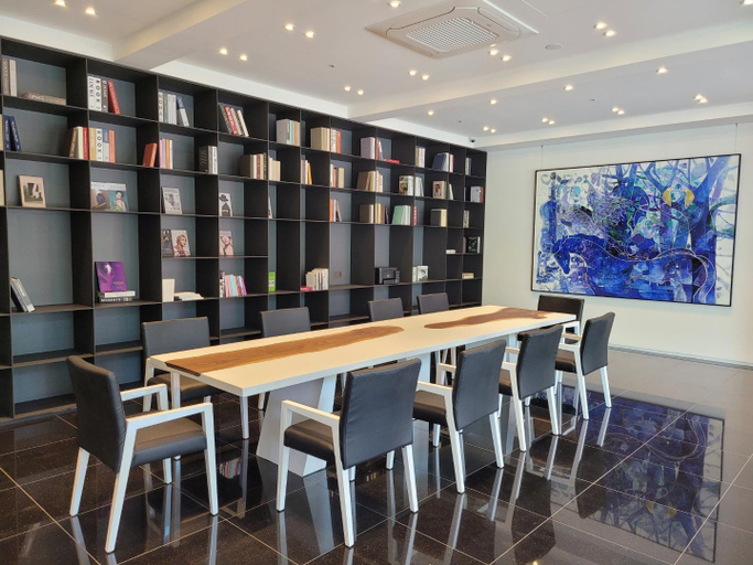 Public Area 2, AG405, Suyeong