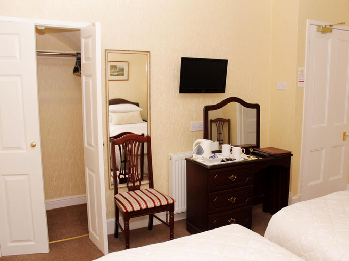 Bedroom 2, Atholl Villa Guest House, Perthshire and Kinross