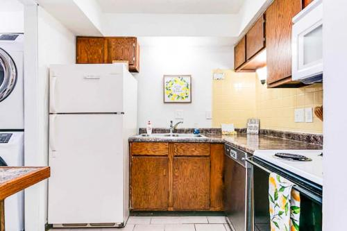 True Blue- 1 Minute to Aggieville - Pet Friendly, Riley