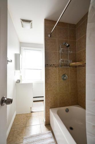 Providence Apartments! Long Term, Parking Included, Providence