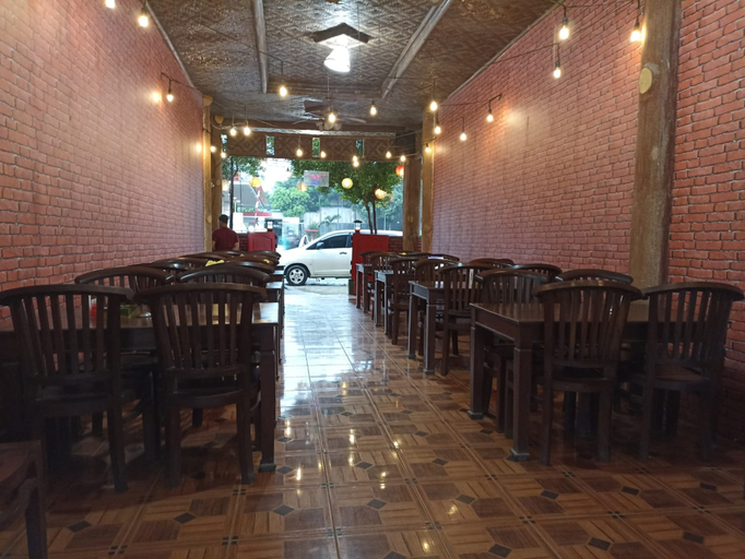 Food & Drinks, Hoya Residence Syariah, Pandeglang