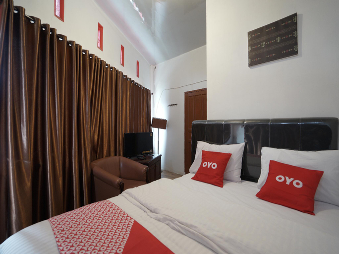 OYO 90645 Karisma Residence, Toba