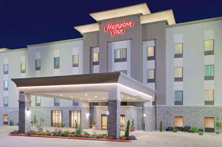 Exterior & Views 2, Hampton Inn Snyder TX, Scurry