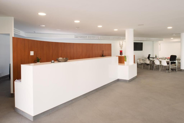 Public Area, Hyde Park Lane, Las Palmas