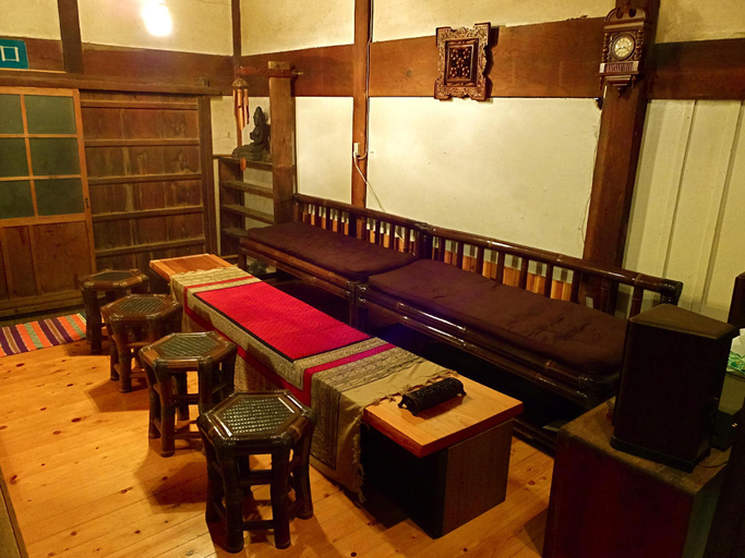 Public Area 2, Kominka Sharehouse Hooju - Hostel, Miyazaki