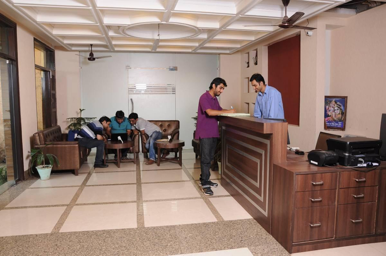 Public Area 2, Hotel Diamond inn, Chandigarh
