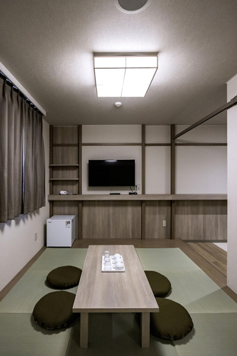 Bedroom 3, Hotel Lantana Naha Matsuyama, Naha