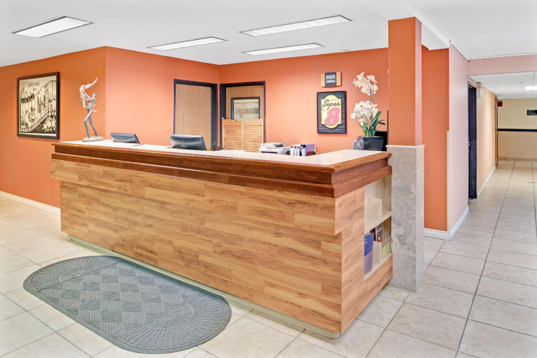 Public Area 2, Super 8 by Wyndham Spokane/West, Spokane