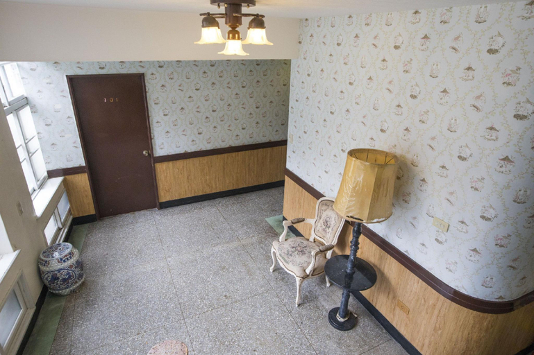 Bathroom 4, GU SHAN YUAN HOTEL, Taipei City