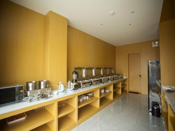 Food & Drinks 4, Greentree Inn Anqing Tongcheng Tong An Road South, Anqing
