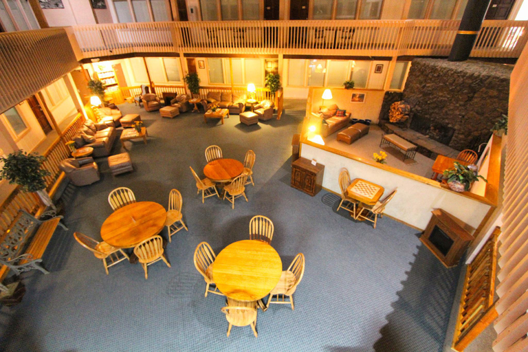 Public Area, Roundhouse Resort, Navajo