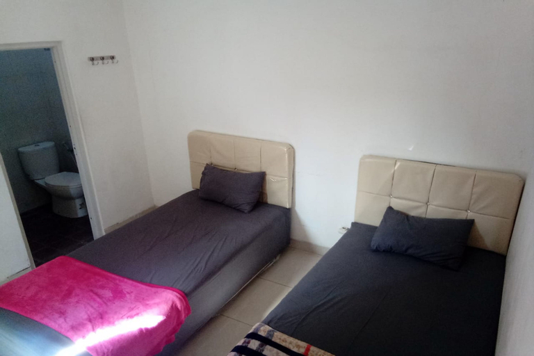 Bedroom 4, Murai Guest House, Denpasar