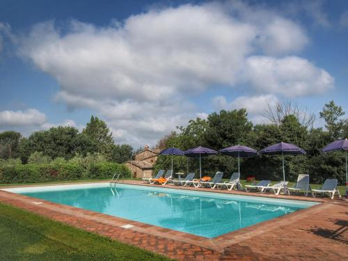 Comfy Farmhouse in Proceno with Swimming Pool, Viterbo