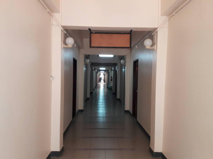 Public Area 2, Rawanda Resort Hotel, Muang Lop Buri