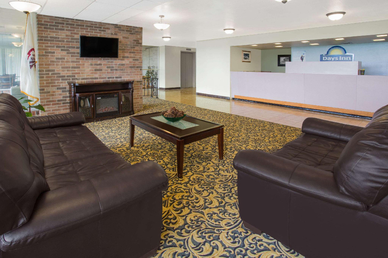 Public Area 2, Comfort Inn, Bureau