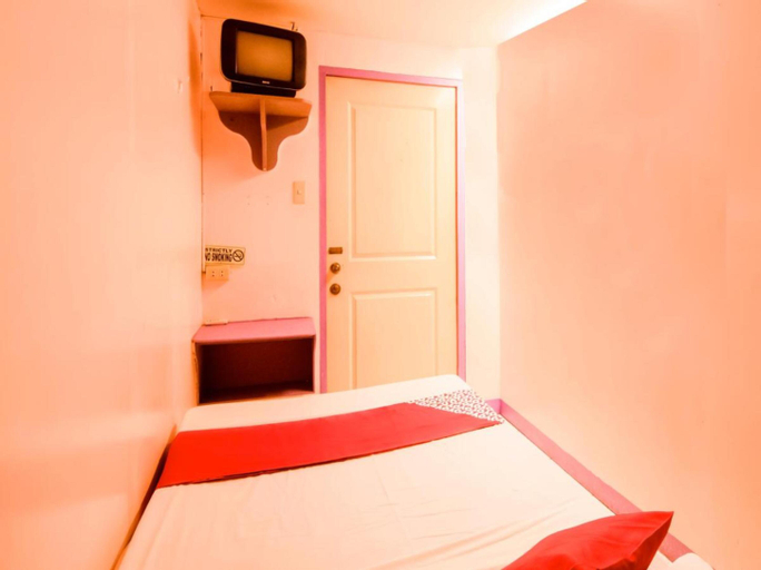 Bedroom 5, OYO 790 Mango Inn, Manila City