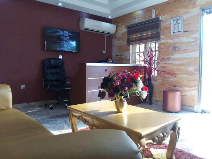 Public Area, Mountain Top Lodge (Hotel), Ikeja