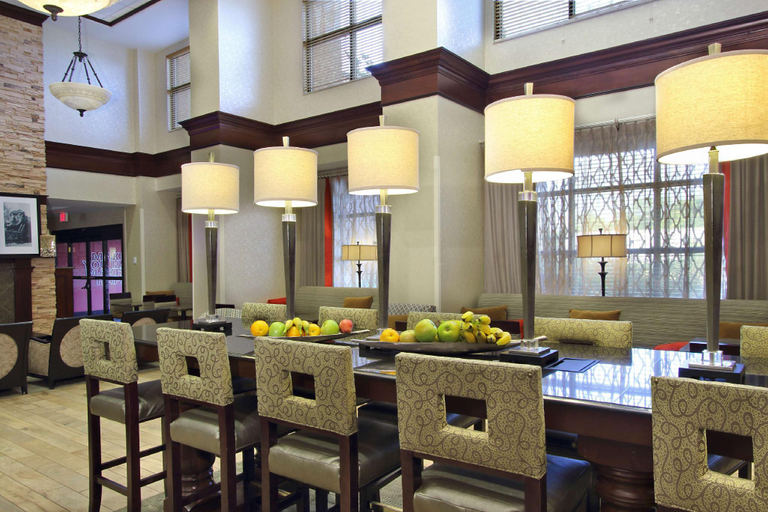 Public Area 2, Hampton Inn & Suites Florence-Downtown, Lauderdale