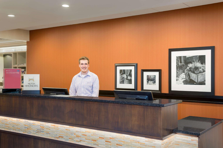 Public Area, Hampton Inn & Suites West Des Moines/SW-Mall Area, Dallas
