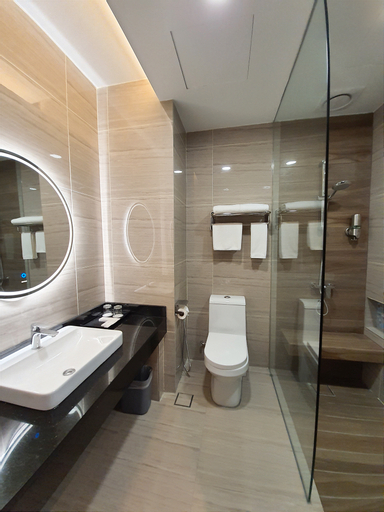 Bathroom 4