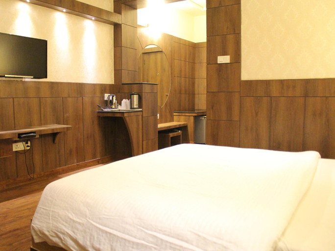 Bedroom 3, Hotel The Grand Chandiram, Kota
