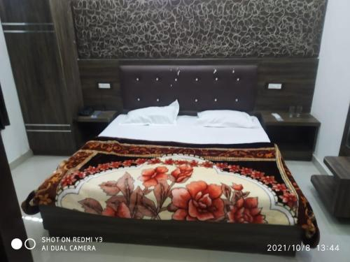 OYO 83300 Hotel City Palace, Alwar