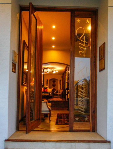 Public Area, Five Burnham Guest House, eThekwini