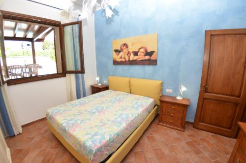 San Piero in Campo Villa Sleeps 8 Pool Air Con WiFi, Lucca