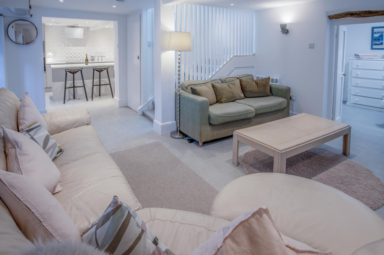 Others 3, Caleb's Cottage - 4 Bedroom Cottage - Solva, Pembrokeshire
