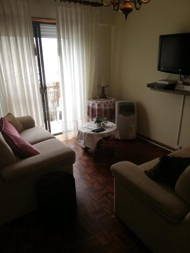 Da Silva Apartments, Almada