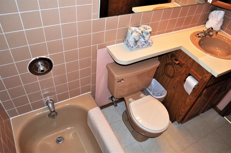 Bathroom 3, Mountainside 2 Bed 2 Bath, Summit