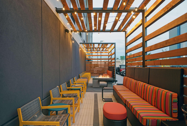 Food & Drinks 5, Home2 Suites by Hilton Salem, Marion