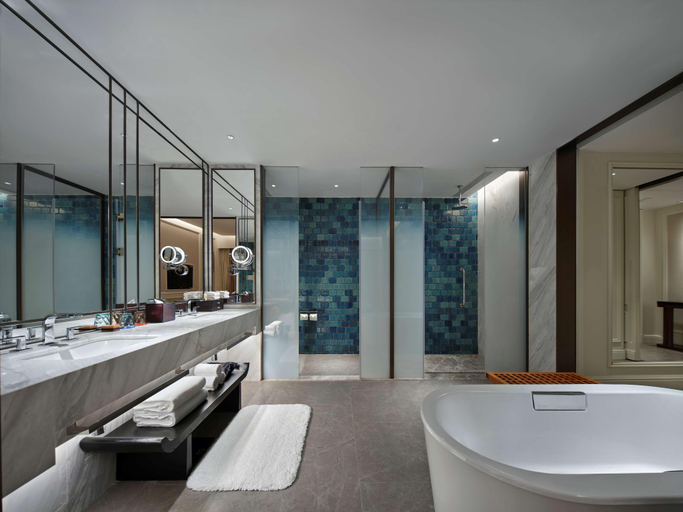 Bathroom 4, Hollick Hotel Wen'an, Tapestry Collection by Hilto, Cangzhou