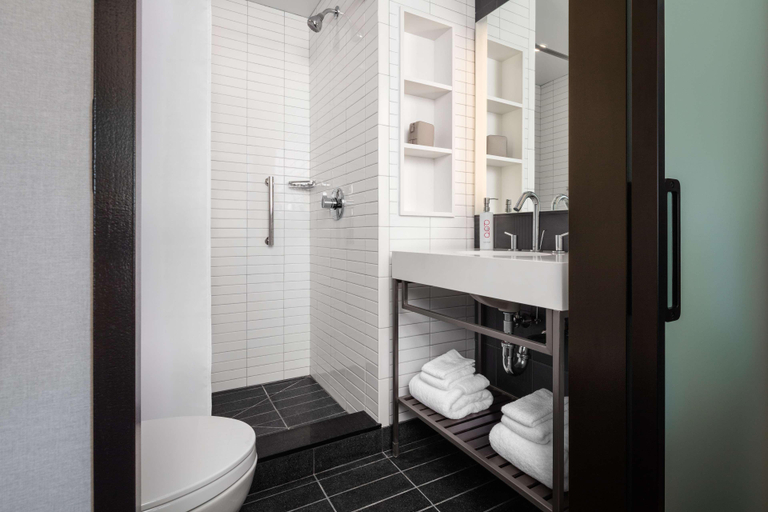 Bathroom 4, Motto by Hilton Philadelphia Rittenhouse Square, Philadelphia