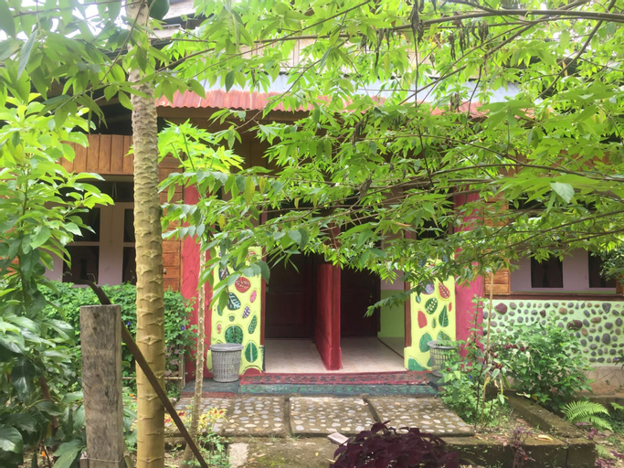 Bambu River Guest House Tangkahan, Langkat