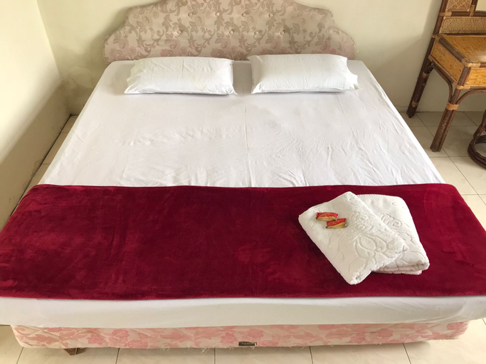 Bedroom 3, Hotel Miranda at Desa Wisata Berastagi, Karo