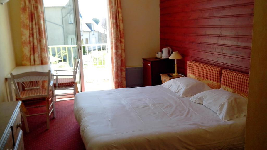 Bedroom 3, Gilles Moreau, Aveyron