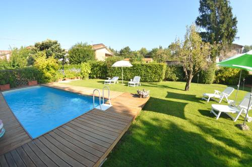 San Colombano Villa Sleeps 6 Pool WiFi, Lucca